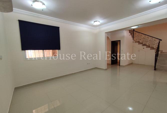 1015403 - Property Image 3