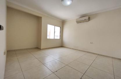 Apartment - 1 Bedroom - 1 Bathroom for rent in Old Airport Road - Old Airport Road - Doha Apartment - 1 Bedroom - 1 Bathroom for rent in Old Airport Road - Old Airport Road - Doha