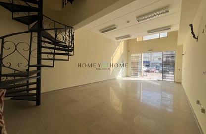 Shop - Studio - 1 Bathroom for rent in Barwa Village - Barwa Village - Al Wakra