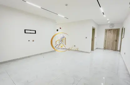 شقة - 2 غرف نوم - 3 حمامات للايجار في شارع الخازن - مدينة خليفة جنوب - مدينة خليفة - الدوحة