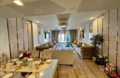 Apartment - 1 Bedroom - 2 Bathrooms for rent in Viva West - Viva Bahriyah - The Pearl Island - Doha