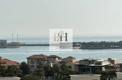 Apartment - 2 Bedrooms - 4 Bathrooms for rent in Floresta Gardens - Floresta Gardens - The Pearl Island - Doha