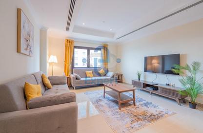 Apartment - 1 - 2 for sale in East Porto Drive - Porto Arabia - The Pearl Island - Doha Apartment - 1 - 2 for sale in East Porto Drive - Porto Arabia - The Pearl Island - Doha