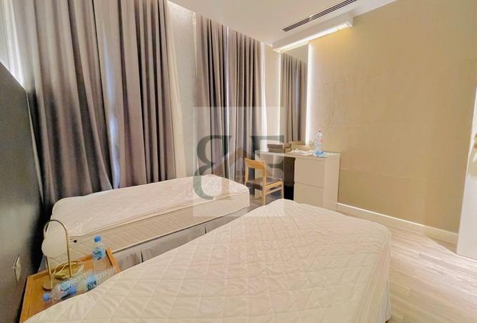 979292 - Property Image 3