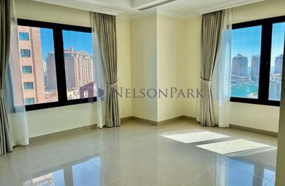 Apartment - 2 Bedrooms - 3 Bathrooms for rent in Tower 13 - Porto Arabia - The Pearl Island - Doha