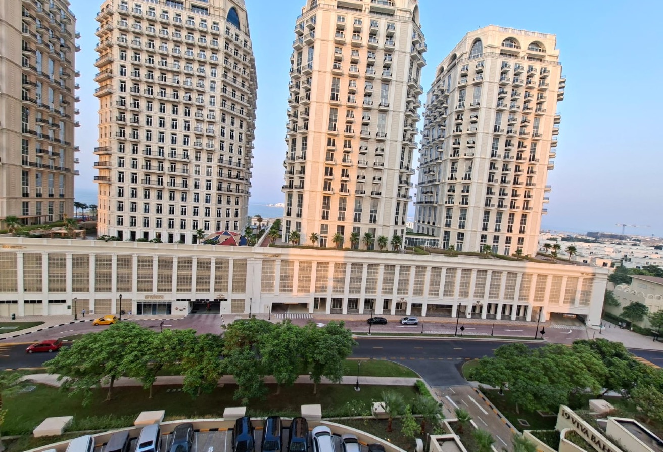 Huge 110 SQM 1BHK | Qatar Cool Free | 8k QR thumbnail 3