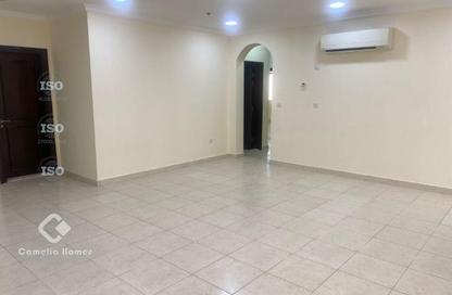 Apartment - 3 Bedrooms - 3 Bathrooms for rent in Al Nasr Street - Al Nasr - Doha