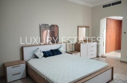 Apartment - 2 Bedrooms - 3 Bathrooms for rent in West Porto Drive - Porto Arabia - The Pearl Island - Doha
