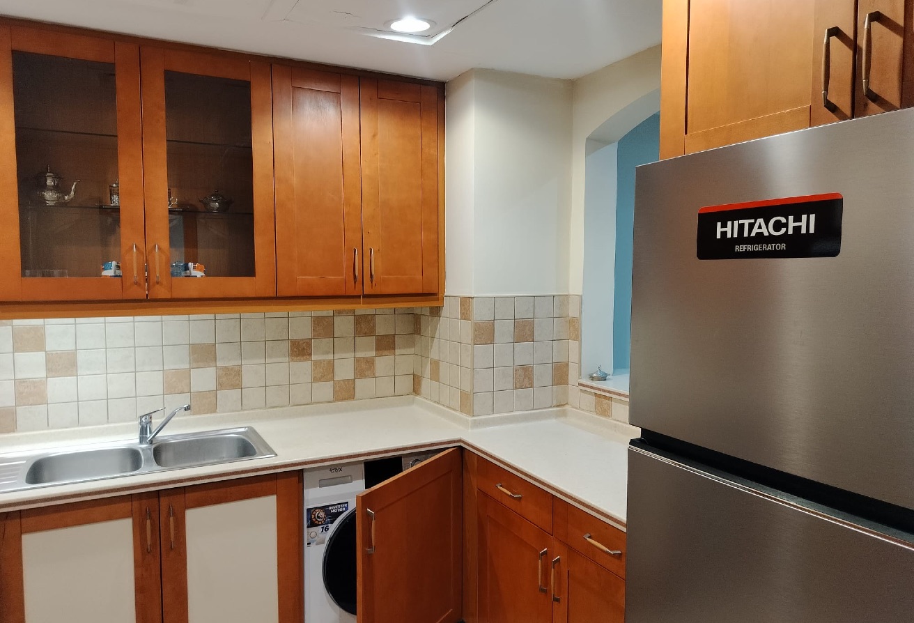 2BR Fully Furnished |Marina and Sea view |Spacious thumbnail 7