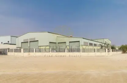 Warehouse - Studio - 2 Bathrooms for rent in Industrial Area - Industrial Area - Doha