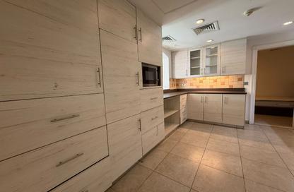 Apartment - 3 - 3 for rent in Sabban Towers - Porto Arabia - The Pearl Island - Doha