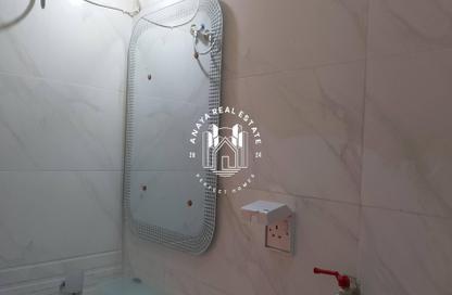 Apartment - 2 Bedrooms - 1 Bathroom for rent in Wadi Al Markh - Muraikh - AlMuraikh - Doha