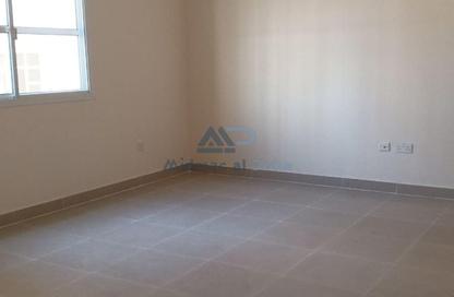 Apartment - 3 Bedrooms - 4 Bathrooms for rent in Fereej Bin Mahmoud - Doha