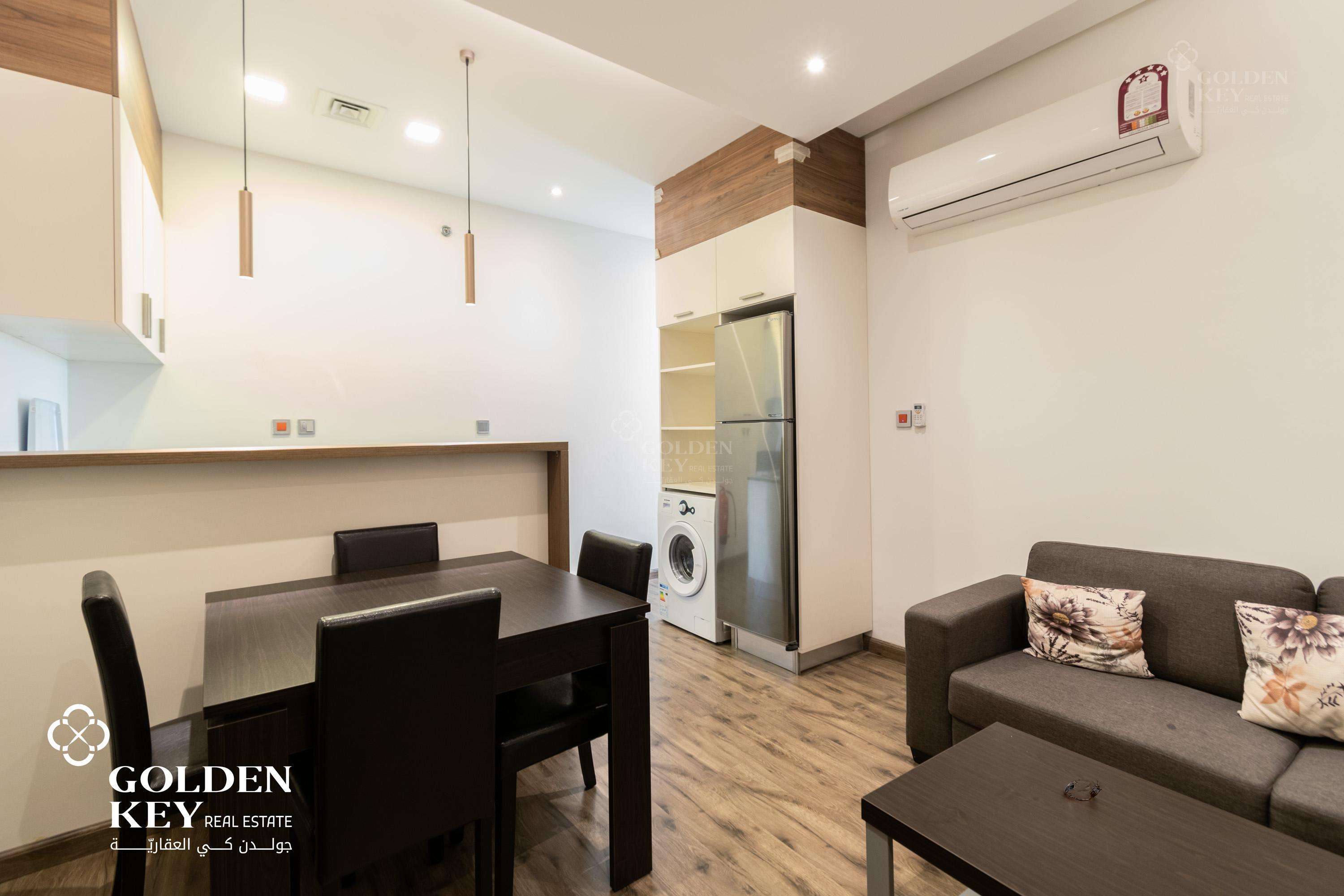 Bills Included| Gym/Pool Amenities | Old Airport