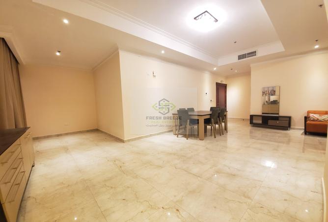 54491000 - صورة العقار 3