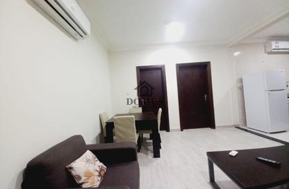 Apartment - 1 - 2 for rent in Al Aman Street - Umm Ghuwailina - Doha