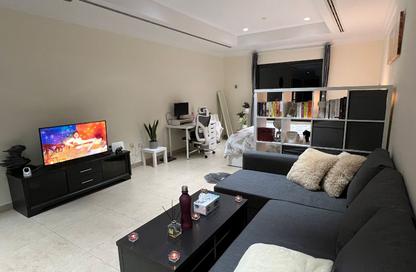 Apartment - Studio - 1 for rent in East Porto Drive - Porto Arabia - The Pearl Island - Doha