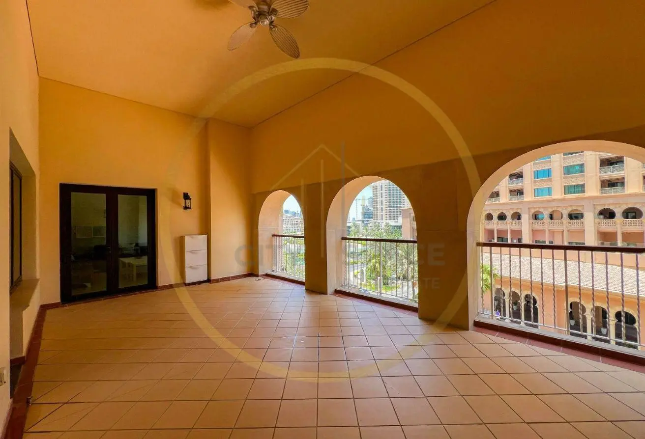63642044 - Property Main Image