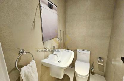 Apartment - 1 Bedroom - 2 Bathrooms for sale in Barwa Hills - Lusail