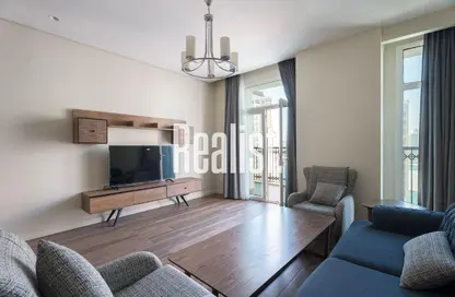 Apartment - 1 Bedroom - 2 Bathrooms for sale in Floresta Gardens - Floresta Gardens - The Pearl Island - Doha