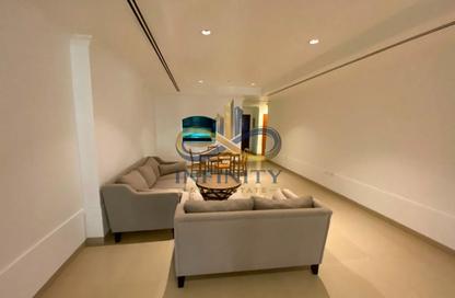 Apartment - Studio - 1 for rent in East Porto Drive - Porto Arabia - The Pearl Island - Doha Apartment - Studio - 1 for rent in East Porto Drive - Porto Arabia - The Pearl Island - Doha