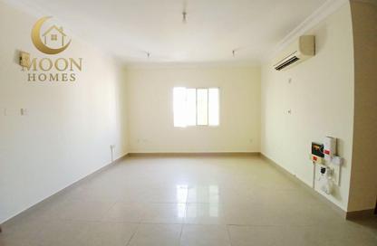 Apartment - 2 Bedrooms - 2 Bathrooms for rent in Fereej Abdul Aziz - Fereej Abdul Aziz - Doha