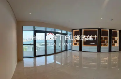 Apartment - 3 Bedrooms - 4 Bathrooms for sale in Waterfront West Villas - Waterfront Residential - The Waterfront - Lusail