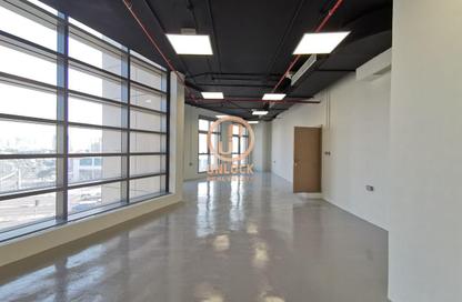 Office Space - 1 Bedroom - 2 Bathrooms for rent in Banks street - Musheireb - Doha