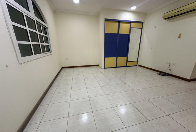 52132235 - Property Image 3