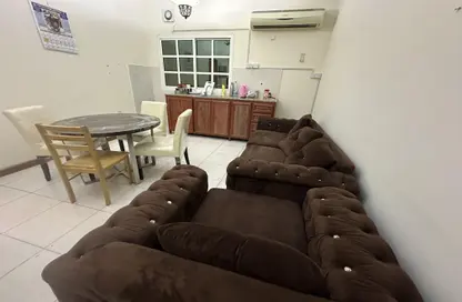 Apartment - 1 Bedroom - 1 Bathroom for rent in Umm Al Seneem Street - Ain Khaled - Doha