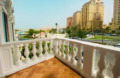 Apartment - 3 Bedrooms - 4 Bathrooms for rent in Carnaval - Qanat Quartier - The Pearl Island - Doha