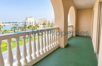 Apartment - 1 - 2 for sale in West Porto Drive - Porto Arabia - The Pearl Island - Doha