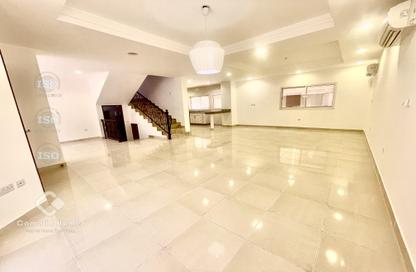 Villa - 3 Bedrooms - 3 Bathrooms for rent in Umm Al Seneem Street - Ain Khaled - Doha