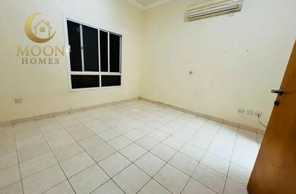 Apartment - 3 Bedrooms - 3 Bathrooms for rent in Hiteen Street - Al Muntazah - Doha