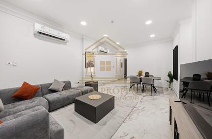 Apartment - 2 Bedrooms - 3 Bathrooms for rent in Al Nasr Street - Al Nasr - Doha