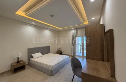 Apartment - 2 Bedrooms - 3 Bathrooms for rent in Lusail Residence - Marina District - Lusail