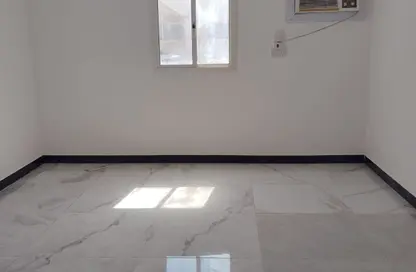 شقة - 1 حمام للايجار في الوكرة - الوكرة