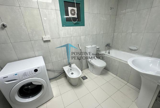 1005988 - Property Image 3