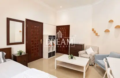 Apartment - 1 Bathroom for rent in West Bay - West Bay - Doha