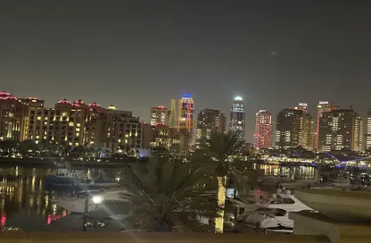 تاون هاوس - 4 غرف نوم - 5 حمامات للايجار في طريق بورتو الغربي - بورتو أرابيا - جزيرة اللؤلؤة - الدوحة