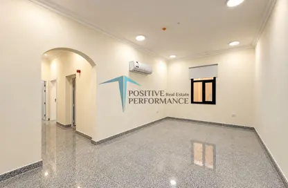 Apartment - 2 Bedrooms - 2 Bathrooms for rent in Regency Residence Airport - Regency Residence Airport - Old Airport Road - Doha