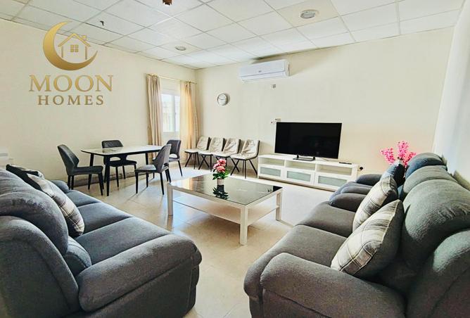 2P4ivQJVU5Q - Property Image 2