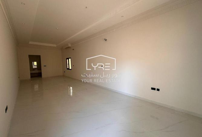 1012325 - Property Image 3