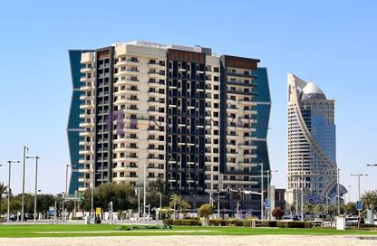 Apartment - 1 Bedroom - 2 Bathrooms for sale in Lusail Marina Heights - Marina District - Lusail