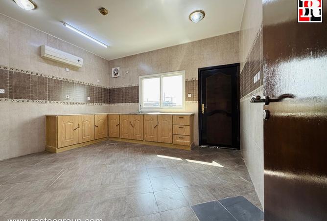 1003496 - Property Image 3