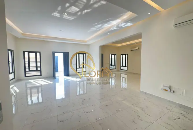 64309359 - Property Image 2