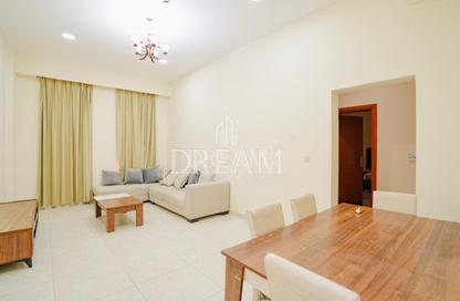 Apartment - 2 Bedrooms - 2 Bathrooms for rent in Al Muntazah Street - Al Muntazah - Doha
