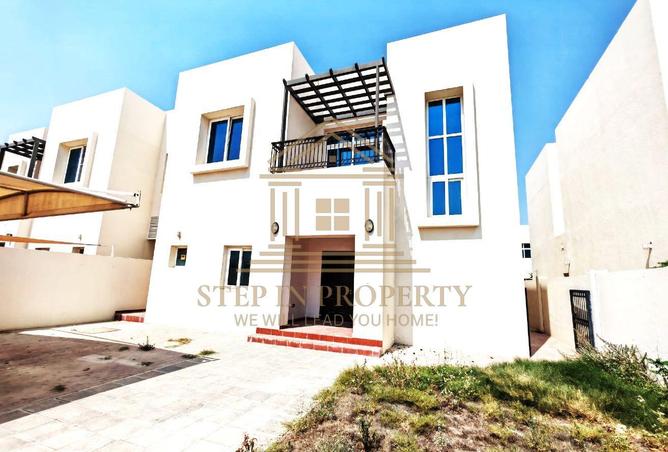 54827698 - Property Main Image