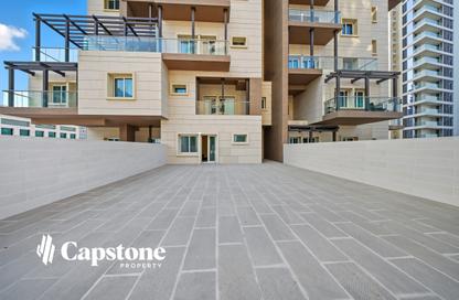 Apartment - 1 Bedroom - 2 Bathrooms for rent in Lusail Residence - Marina District - Lusail