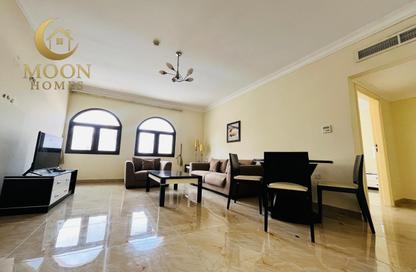 Apartment - 1 Bedroom - 1 Bathroom for rent in Umm Ghwailina Comm - Umm Ghuwalina - Umm Ghuwailina - Doha